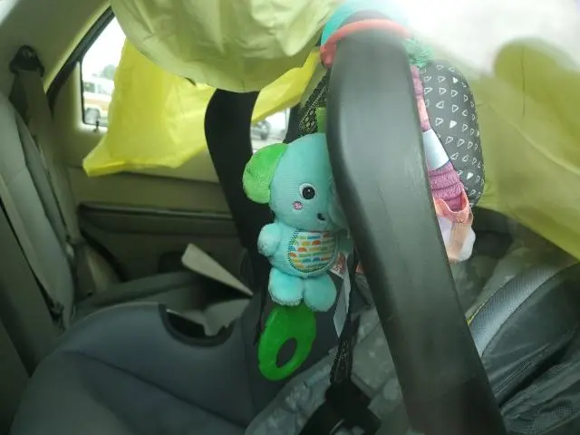 2010 FORD ESCAPE XLS  