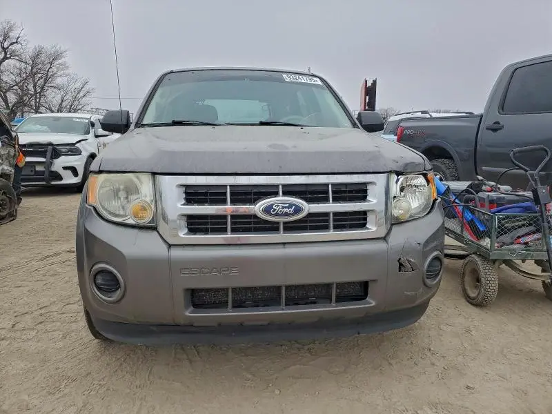 2011 FORD ESCAPE XLS  