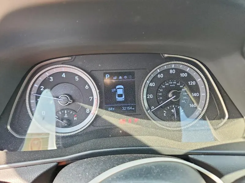 2020 HYUNDAI SONATA SE  