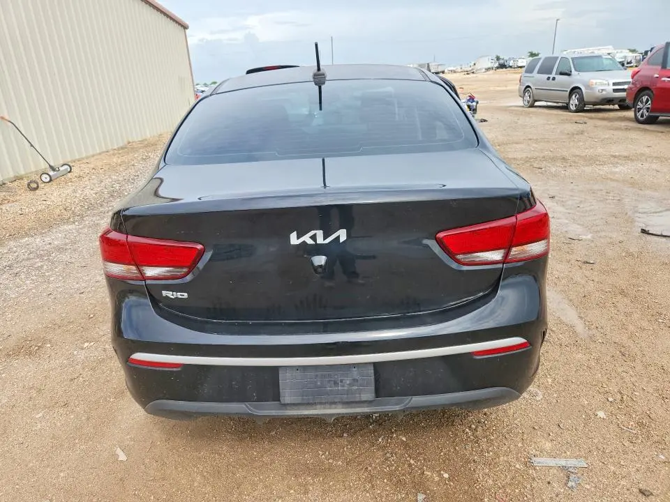 2023 KIA RIO LX  
