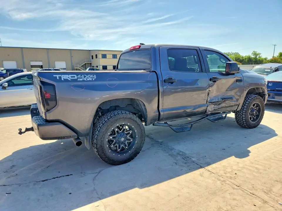 2021 TOYOTA TUNDRA SR5  