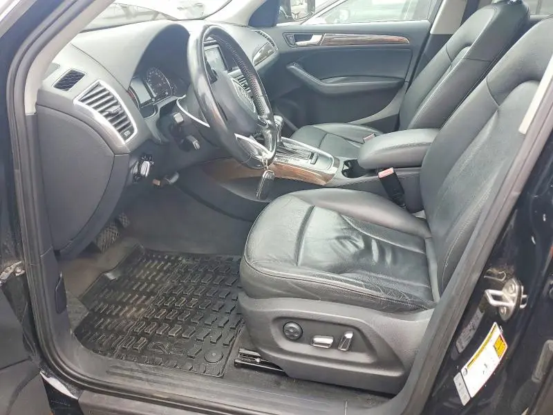 2013 AUDI Q5 PREMIUM  