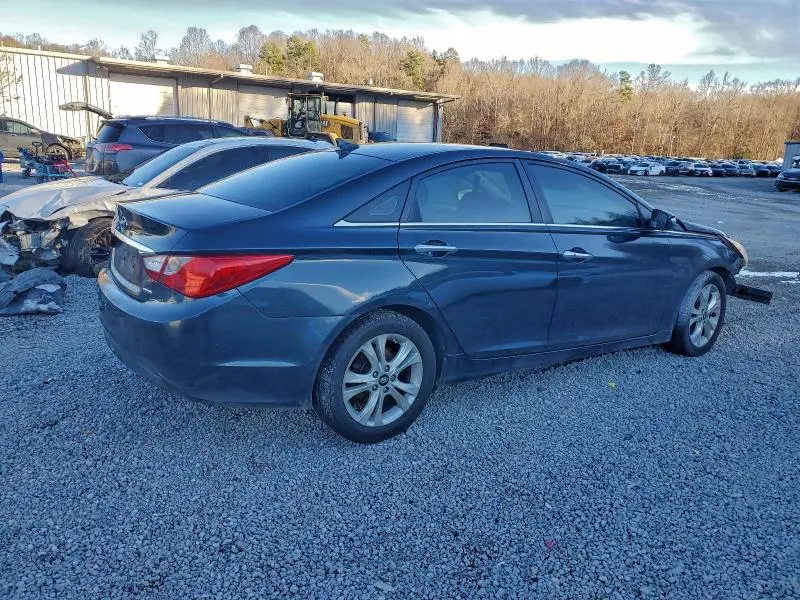 2011 HYUNDAI SONATA SE  