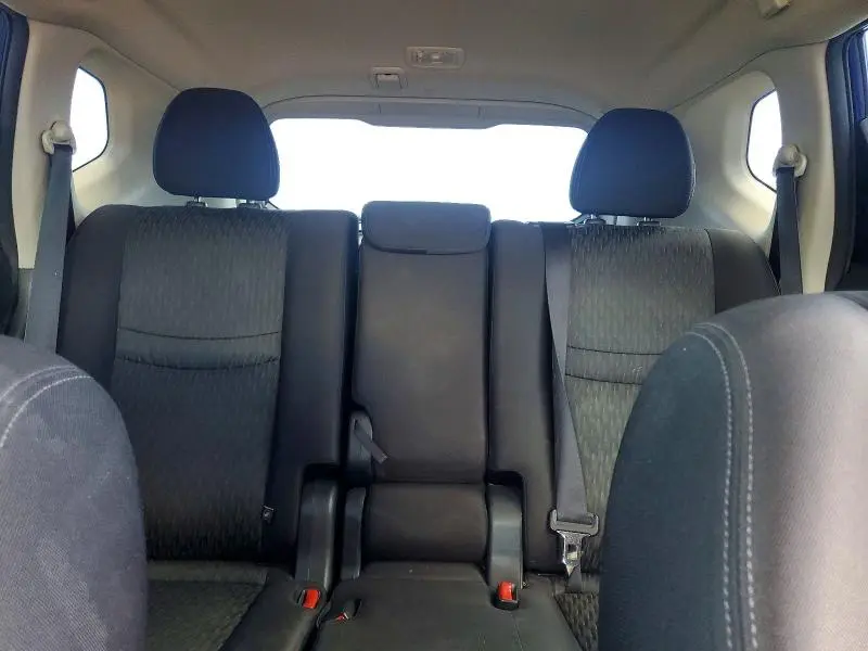2019 NISSAN ROGUE S  