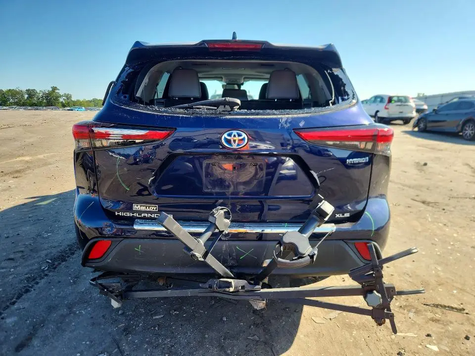 2020 TOYOTA HIGHLANDER HYBRID XLE  