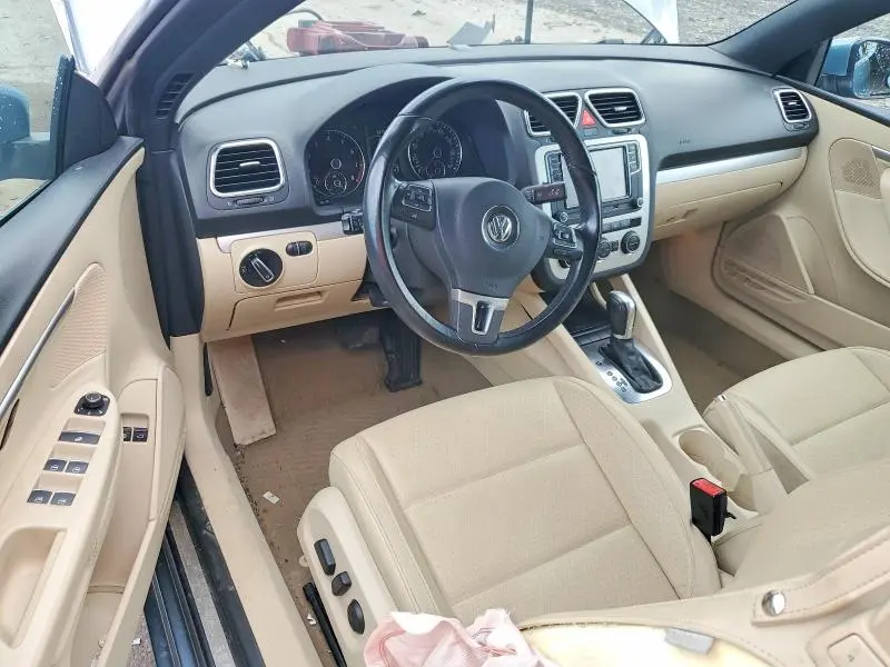 2015 VOLKSWAGEN EOS KOMFORT  