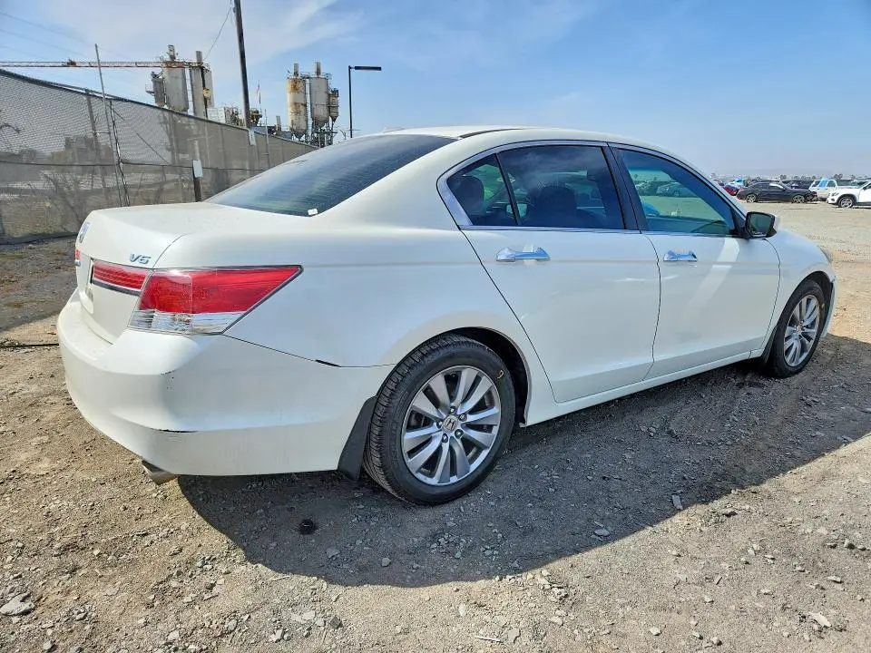 2011 HONDA ACCORD EXL  