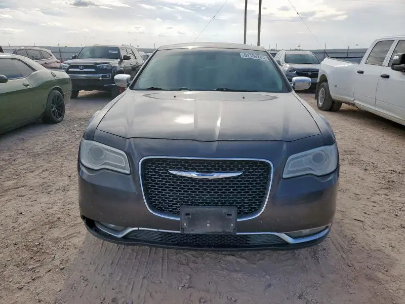 2017 CHRYSLER 300C   