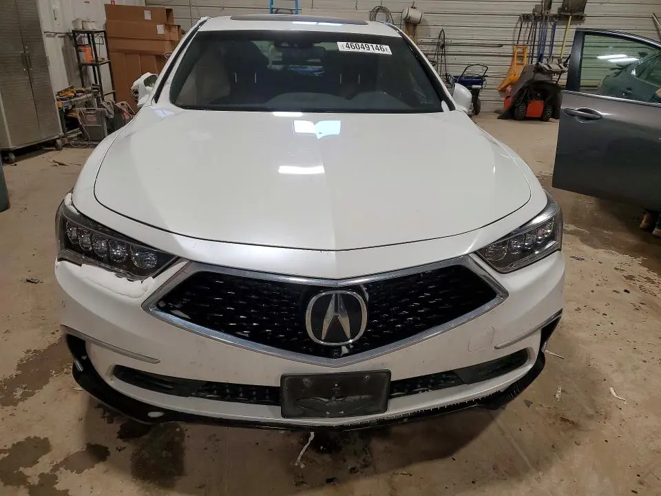 2018 ACURA RLX   