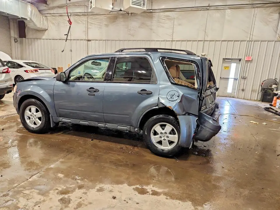 2012 FORD ESCAPE XLT  