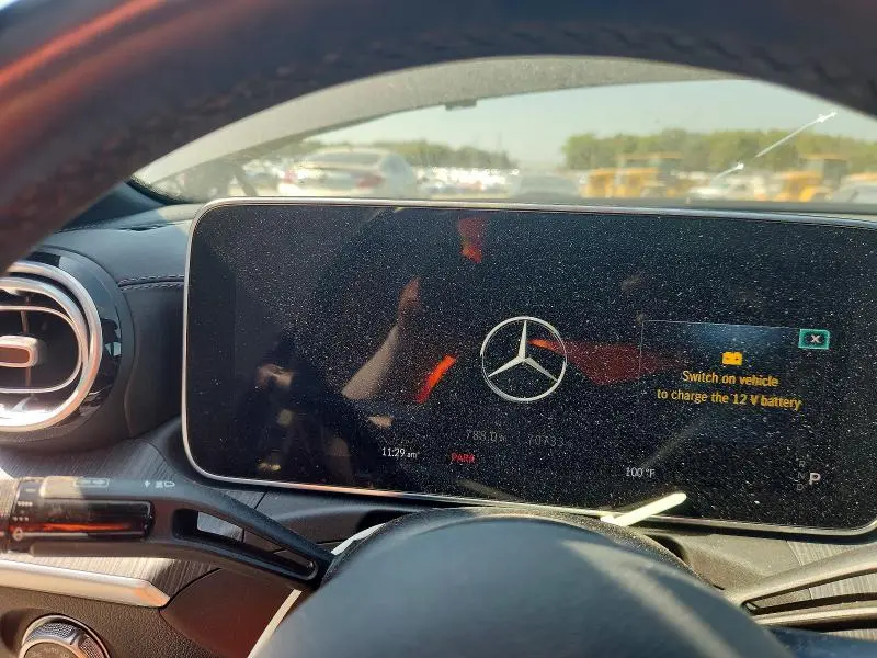 2022 MERCEDES-BENZ C 300  