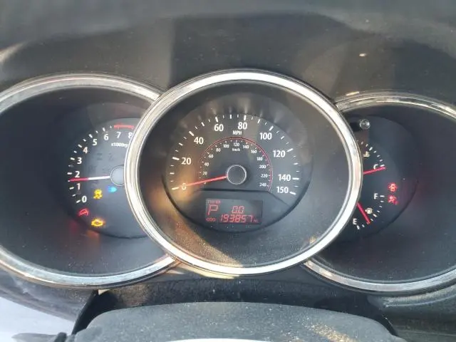 2011 KIA SORENTO BASE  