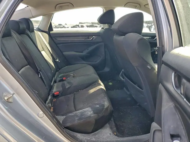 2019 HONDA ACCORD LX  