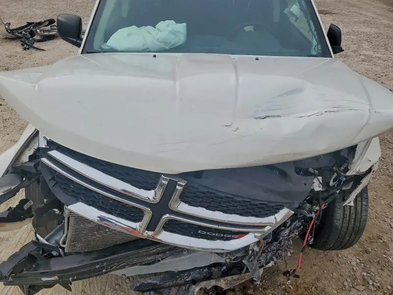 2020 DODGE JOURNEY SE  