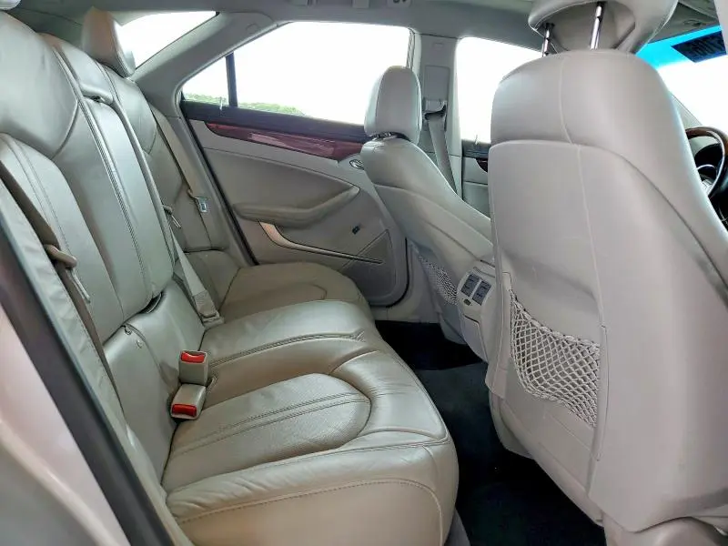 2010 CADILLAC CTS LUXURY COLLECTION  