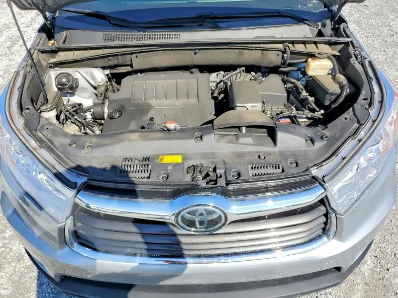 2016 TOYOTA HIGHLANDER LIMITED PLATINUM  