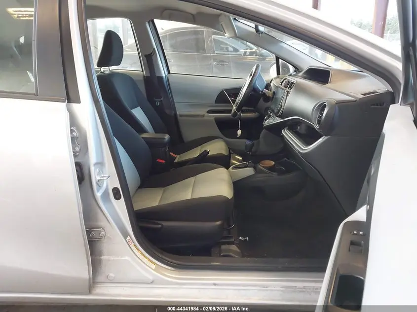 2014 TOYOTA PRIUS C TWO