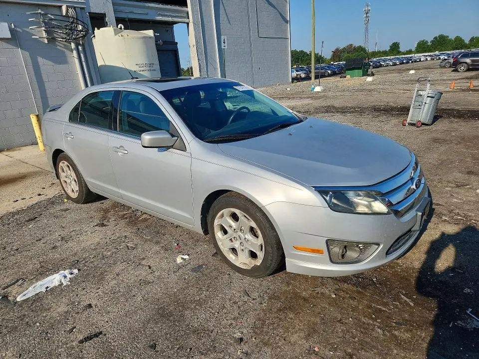 2010 FORD FUSION SE  