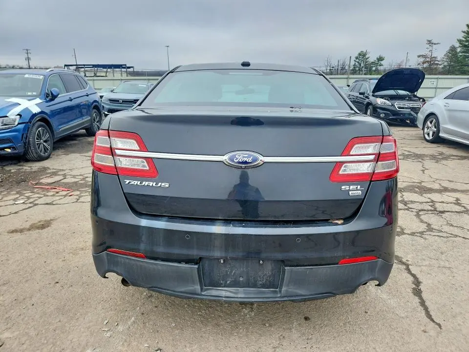 2014 FORD TAURUS SEL  