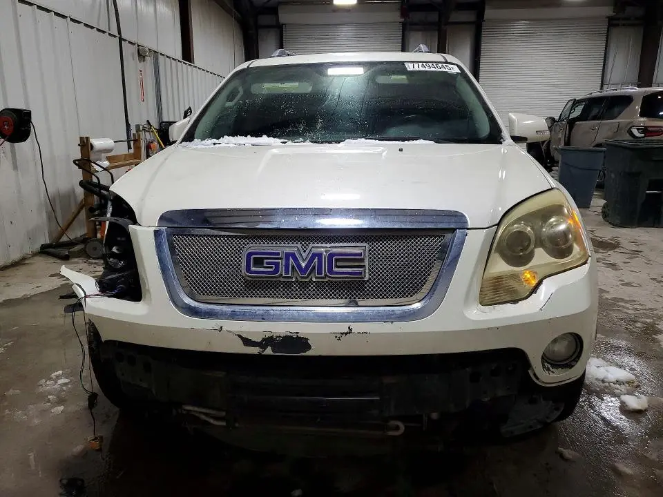 2012 GMC ACADIA SLT-1  