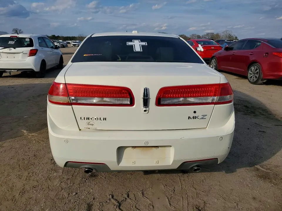 2012 LINCOLN MKZ   