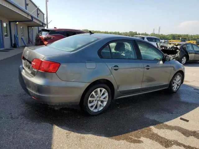 2012 VOLKSWAGEN JETTA SE  