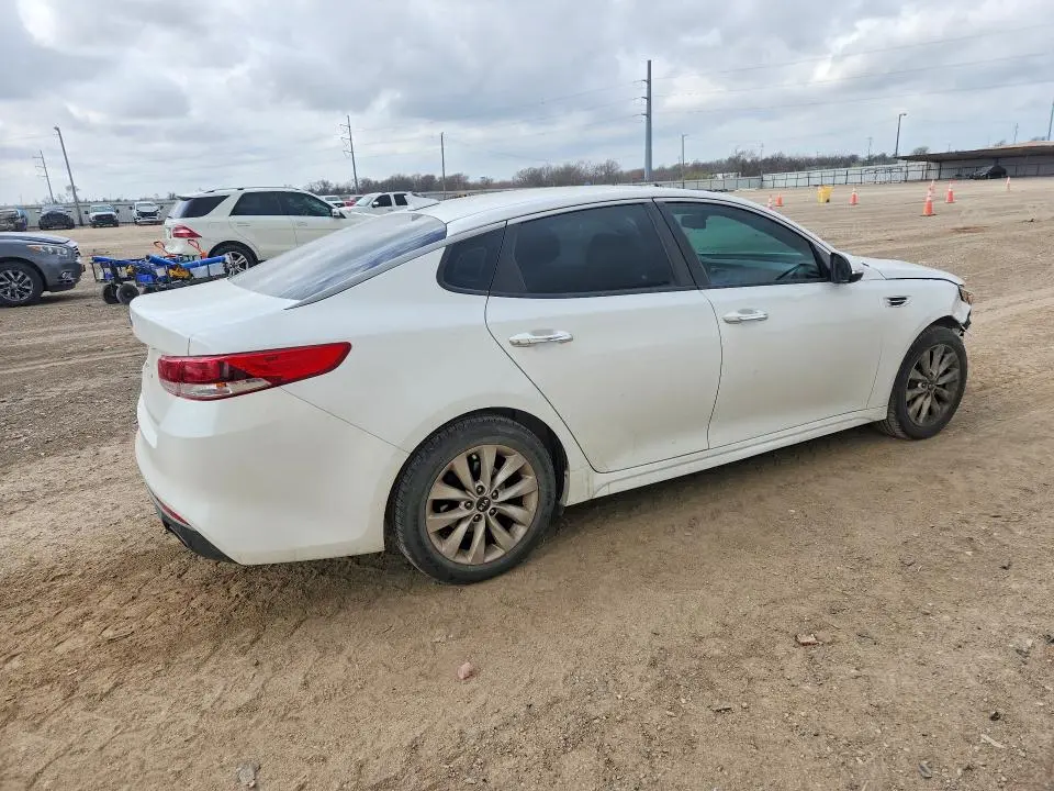 2017 KIA OPTIMA LX  