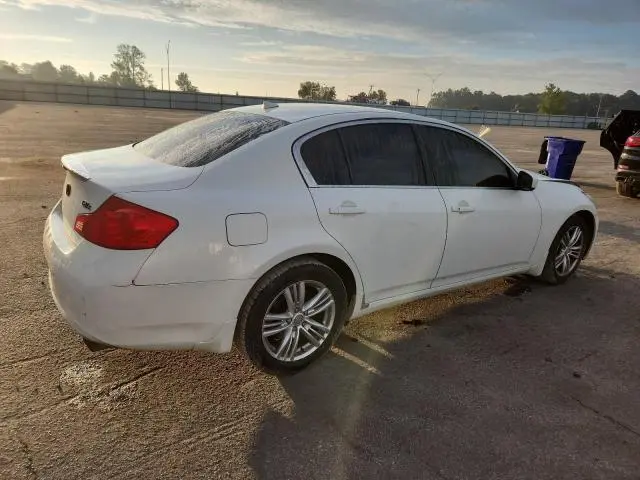 2013 INFINITI G37   