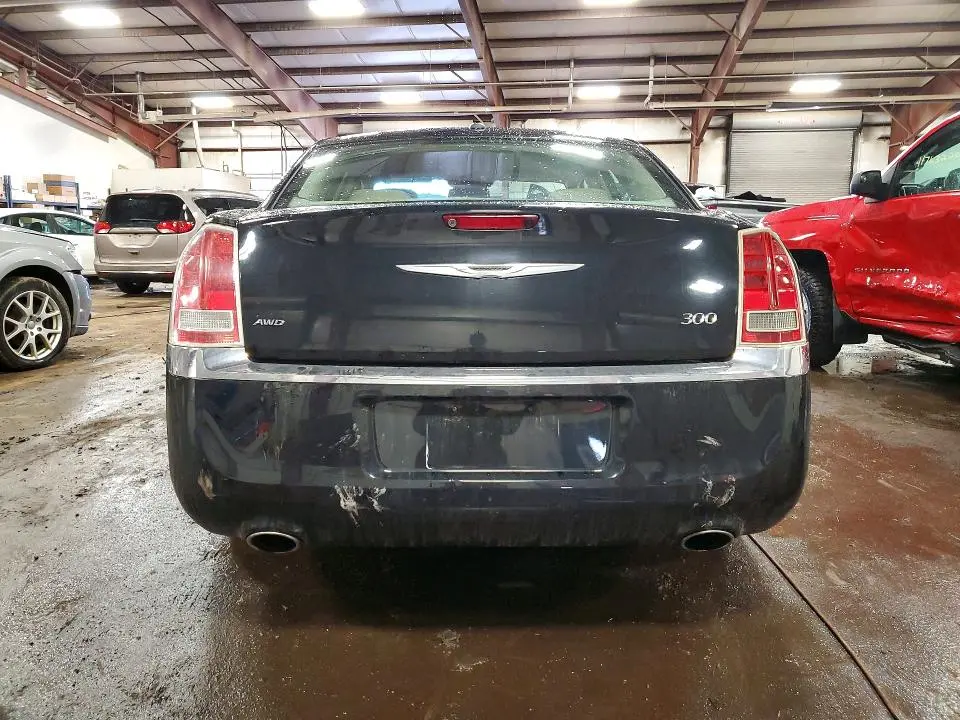 2013 CHRYSLER 300   
