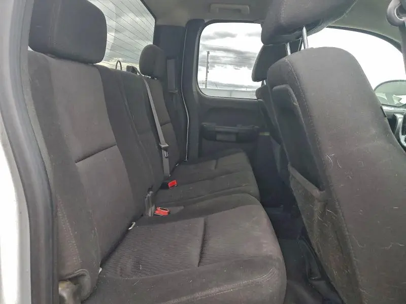 2013 CHEVROLET SILVERADO C1500 LT  