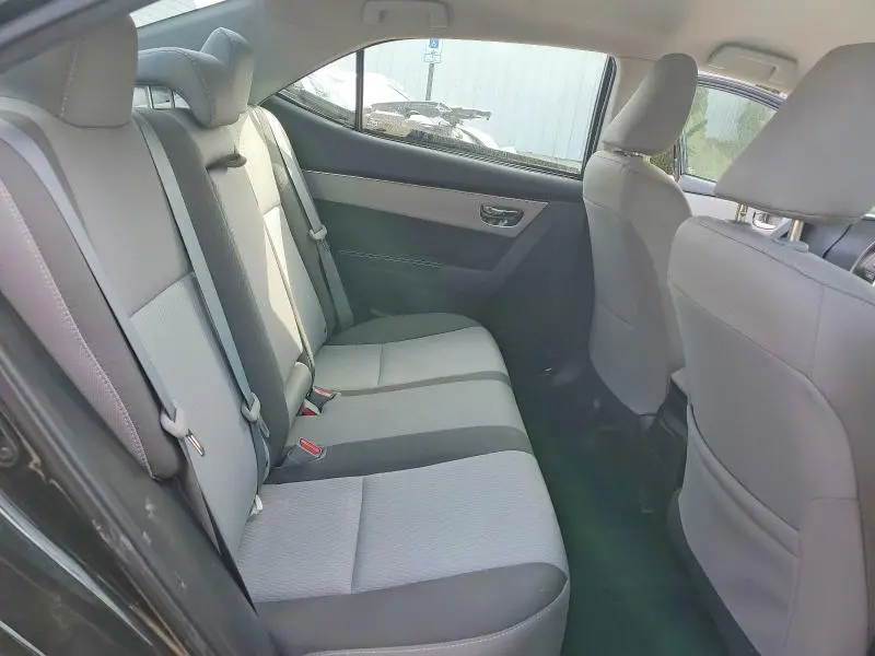 2017 TOYOTA COROLLA LE  