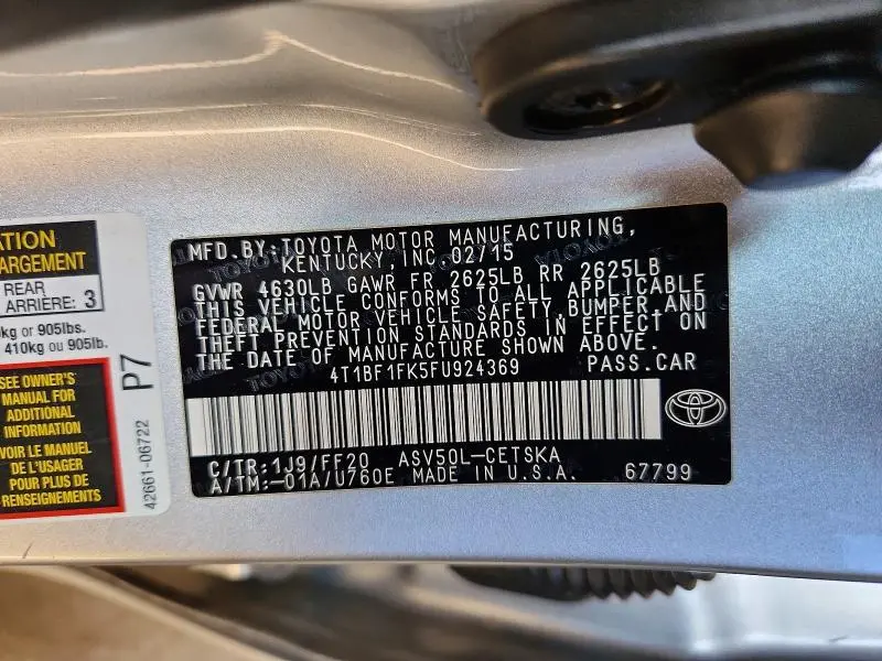 2015 TOYOTA CAMRY SE  