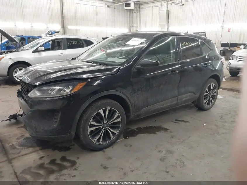 2021 FORD ESCAPE SE