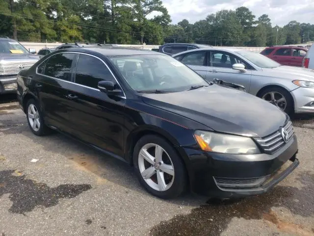 2014 VOLKSWAGEN PASSAT SE  
