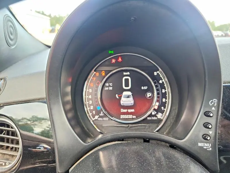2015 FIAT 500 SPORT  