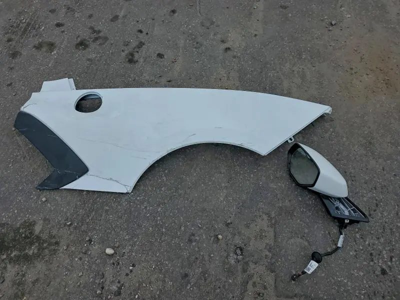 2025 CHEVROLET CORVETTE STINGRAY 2LT  