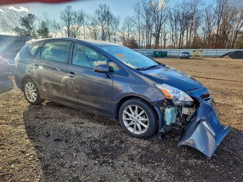 2013 TOYOTA PRIUS V   