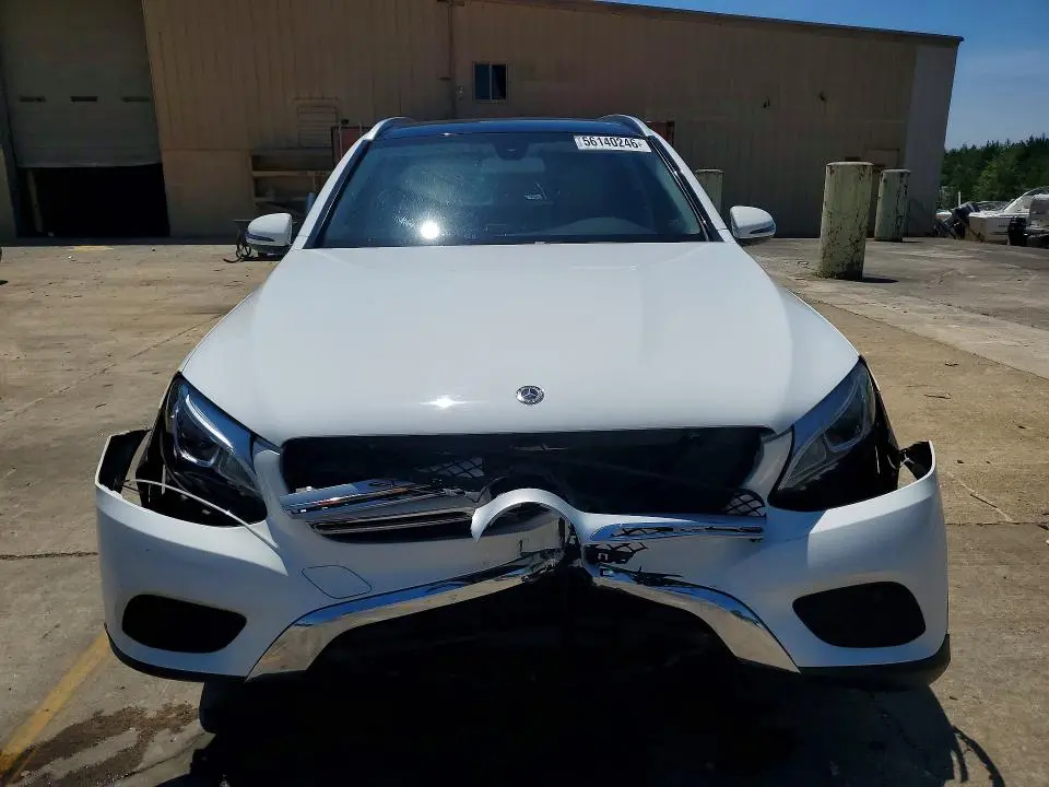 2019 MERCEDES-BENZ GLC 300  