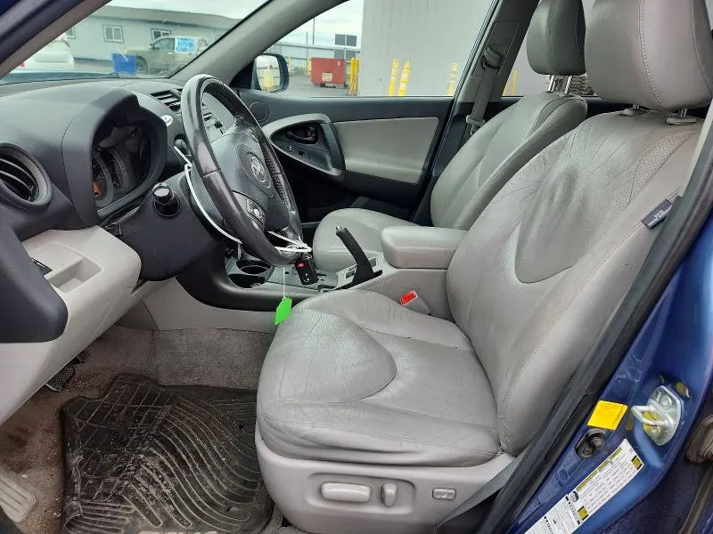 2012 TOYOTA RAV4 LIMITED  
