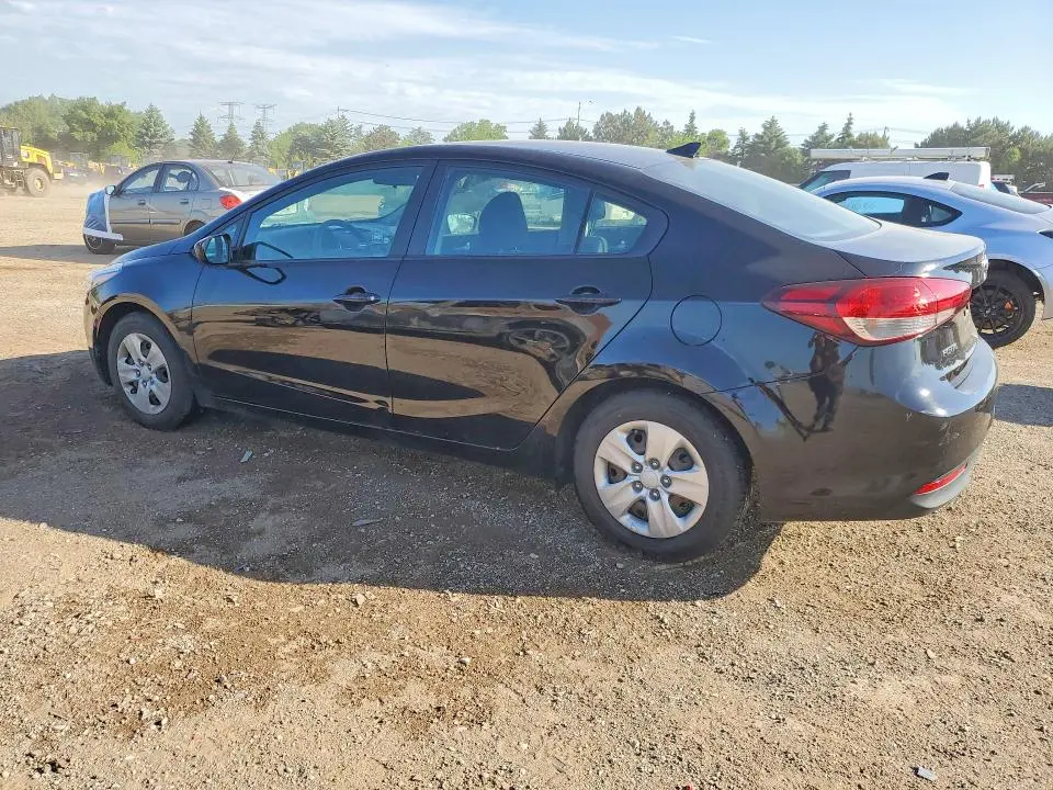 2017 KIA FORTE LX  