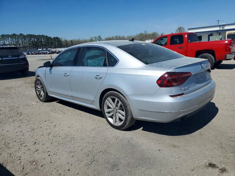 2017 VOLKSWAGEN PASSAT SEL PREMIUM  