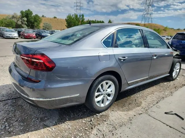 2017 VOLKSWAGEN PASSAT S  