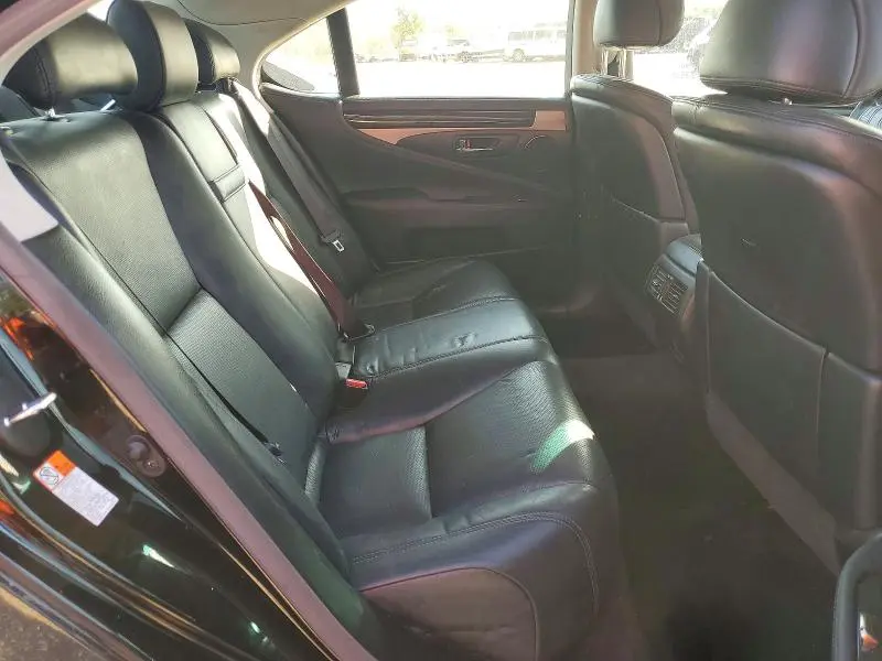 2016 LEXUS LS 460 BASE  