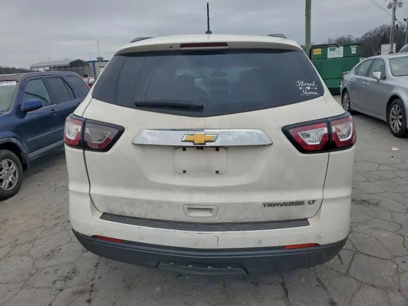 2014 CHEVROLET TRAVERSE LT  