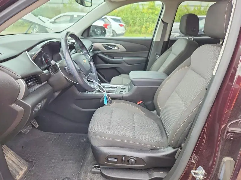 2019 CHEVROLET TRAVERSE LT  