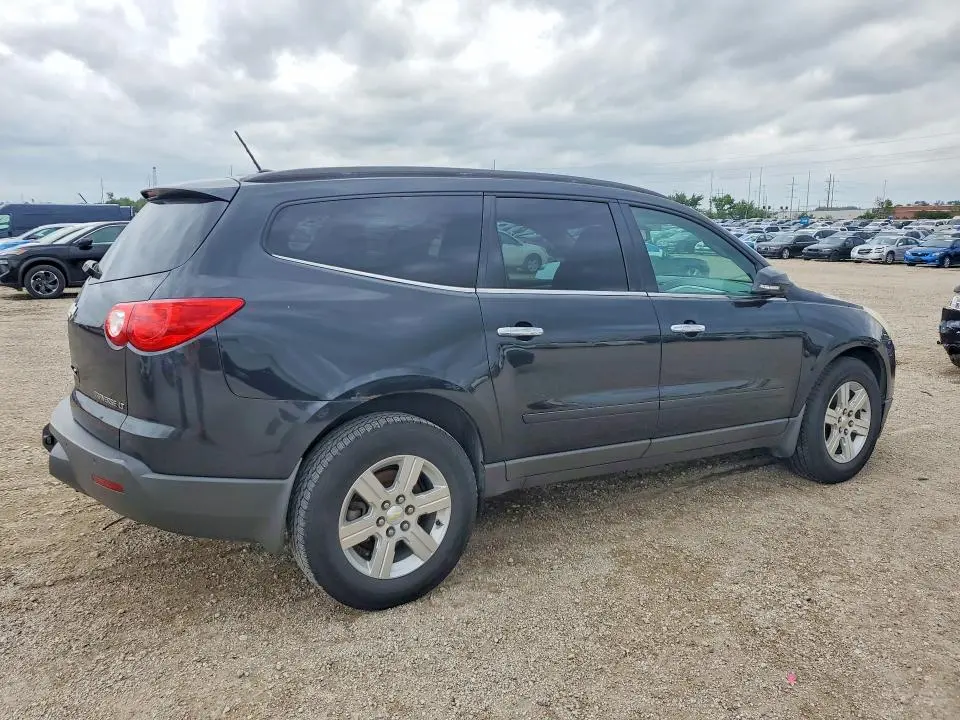 2011 CHEVROLET TRAVERSE LT  