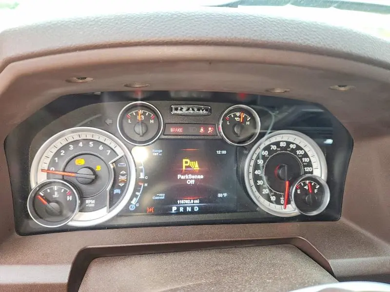 2014 RAM 1500 SLT  
