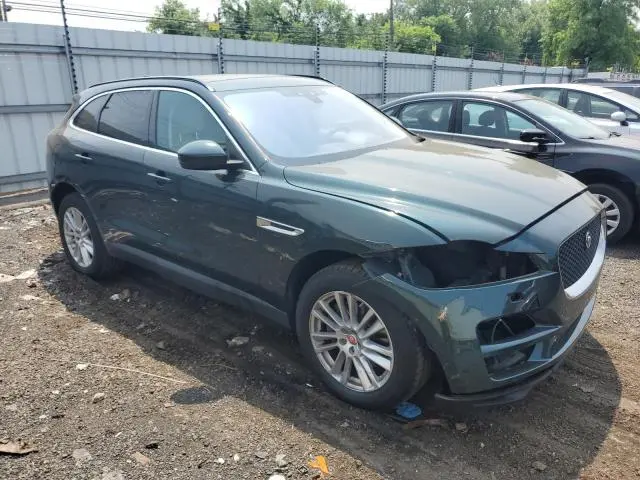 2017 JAGUAR F-PACE PRESTIGE  