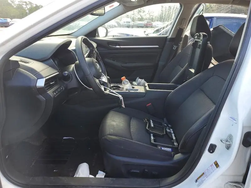 2019 NISSAN ALTIMA SV  