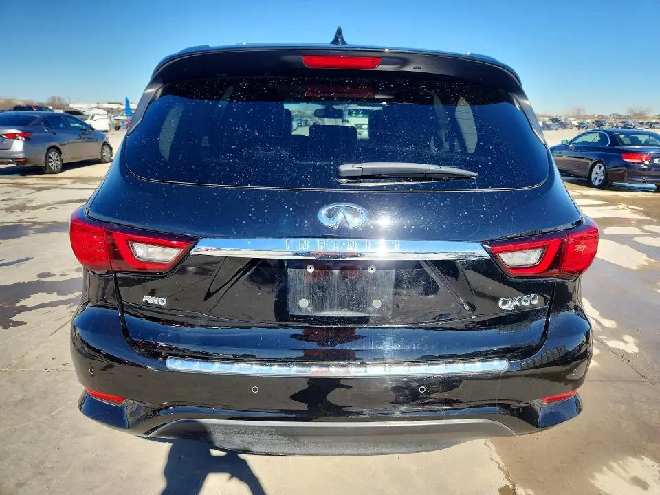 2019 INFINITI QX60 LUXE  